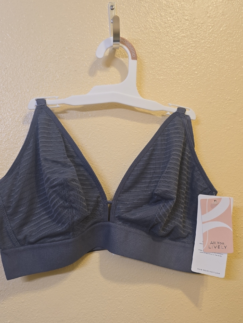 Lively Wireless Mesh Bralette - Gray